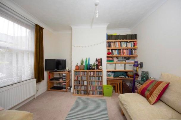 4 Bed Terraced House, Coventry Road, RG1 - Photo 1
