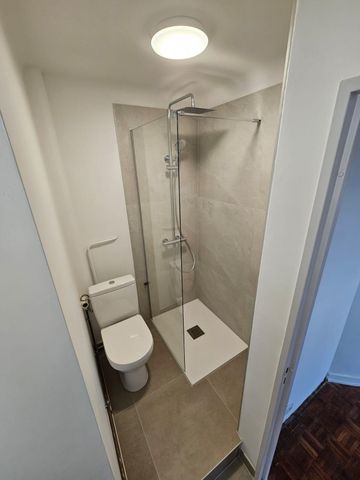 Bel appartement rénové de 30 m² – au calme - Photo 5