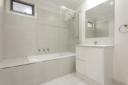 Spacious Family Home in Prime Location - Photo 3