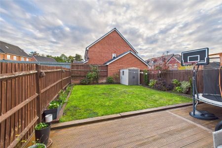 Thompson Way, Hampshire Thompson Way, Hampshire - Photo 5