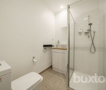 3 Windsor Avenue, Oakleigh South VIC 3167 - House For Rent | Domain - Photo 4