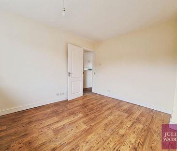 2 bedroom semi-detached house to rent - Photo 3