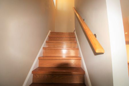 For Lease - 355 Crowder Boulevard, Newmarket, Ontario - Photo 5