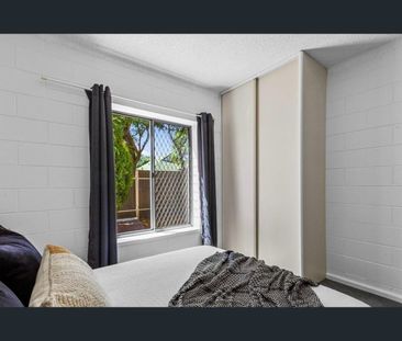 2/16 Park Street, Glandore, SA 5037 - Photo 4