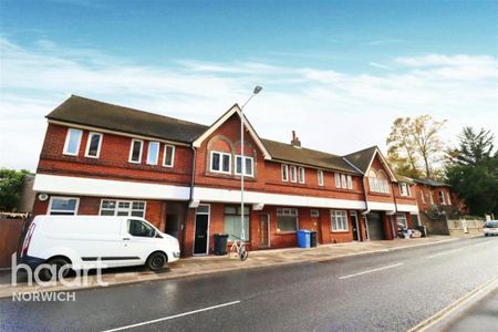 2 bedroom terraced house to rent - Photo 5