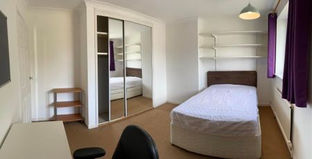 5 bedroom house to rent - Photo 3