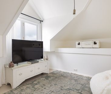 19 Yelverton Street, Sydenham NSW 2044 - House For Rent | Domain - Photo 6