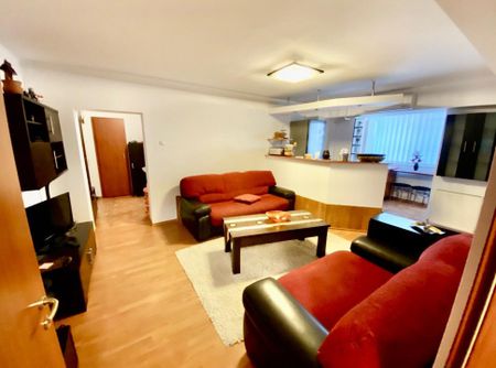 DE ÎNCHIRIAT – Apartament 3 camere, Pitești, Str. Frații Golești - Photo 3