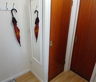 ONE BEDROOM FLAT TO LET IN PRIME LOCATION MAIDENHEAD, BERKSHIRE - Photo 1