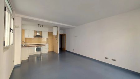 Piso de alquiler en Valencia - Calle Bisbesa, El Pilar - Photo 4