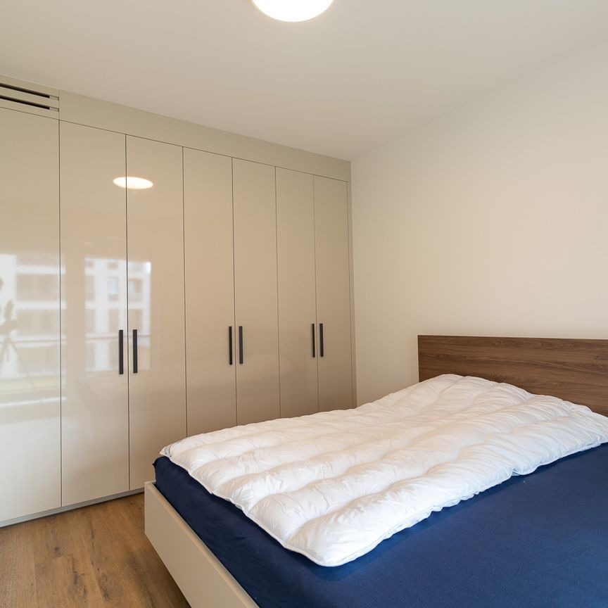 Apartment for rent, 2+kk - 1 bedroom, 52m - Photo 1