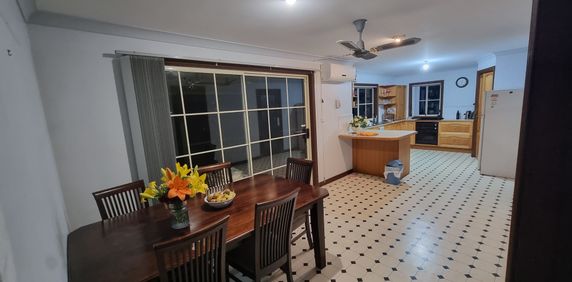 Springwood - Photo 2