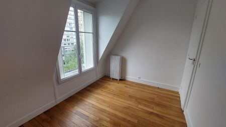 location Appartement T2 DE 29.9m² À PARIS - Photo 3