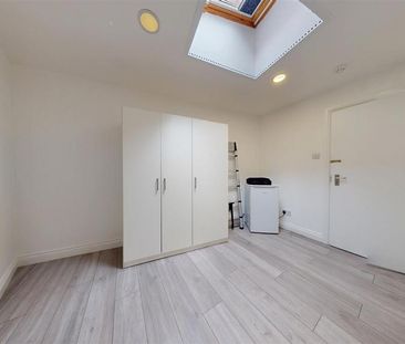 1 bedroom property to rent - Photo 3