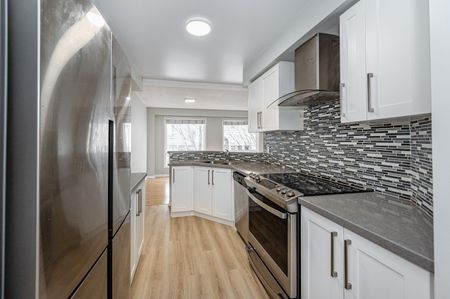 For Lease - 190 Forum Drive Unit# 71, Mississauga, Ontario - Photo 5