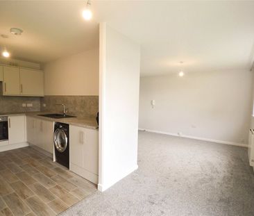 Mauldeth Road, Heaton Moor, Stockport, SK4 3HA - Photo 3