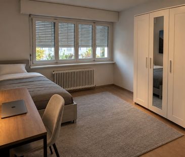 1 Zimmer, 90 m², 3. Stock - Photo 2