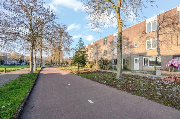 Huis te koop: Tegelarijpad 6 1107 SH Amsterdam - Foto 1