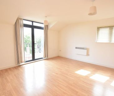 2 bedroom apartment to rent - Photo 2