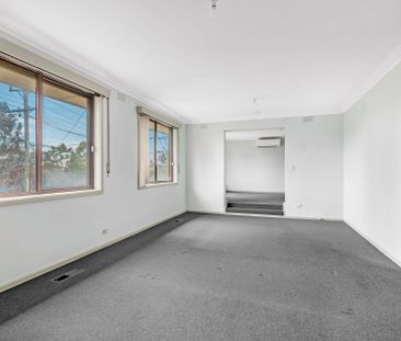 142 Hull Road, Croydon - Photo 2