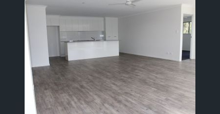 DUPLEX IN CREEKWOOD - Photo 5