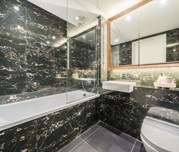 Wandsworth Road, Wandsworth, SW8, London - Photo 6