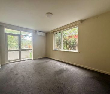 1/22 Brixton Rise GLEN IRIS - Photo 1