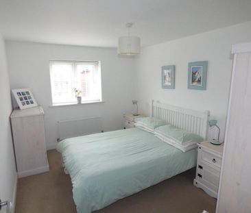 1 bedroom coach house to rent - Photo 3