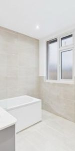 3 Bed Semi-Detached House, Scott Hall Road, LS7 - Photo 4