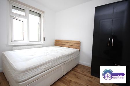1 Bedroom Room in Flat Share To Rent - Photo 2