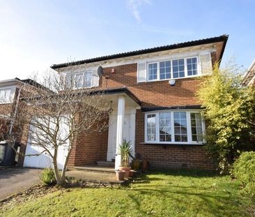 4 Bed Detached House, Oakwood Garth, LS8 - Photo 6