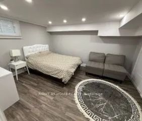 302 Browndale Crescent #Bsm - Photo 2