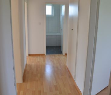 "grosszügige 3.5-Zimmer-Wohnung an ruhiger Lage mit 2 Balkone" - Foto 5
