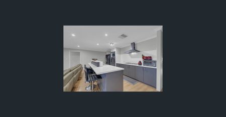 BOASTING QUALITY AND IMPECCABLE STYLE - 4x2 HOME WITH POOL! - Photo 3