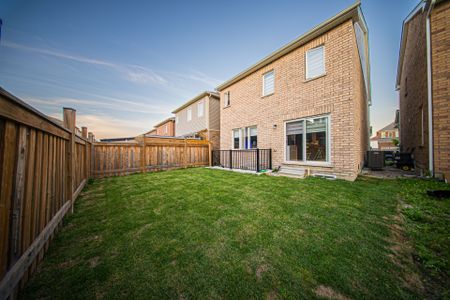 For Lease - 70 STEDFORD Crescent, Brampton, Ontario - Photo 5