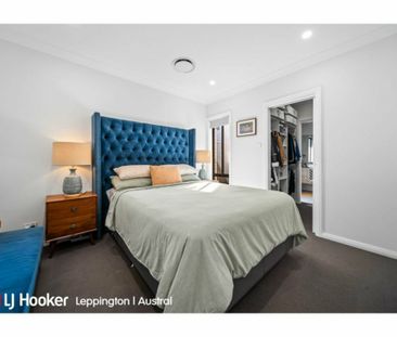 MODERN & FILLED WITH NATURAL SUNLIGHT - Photo 2