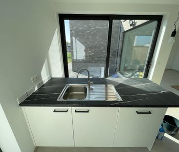 Nieuwbouwwoning met 3 slaapkamers in Bilzen - Photo 4