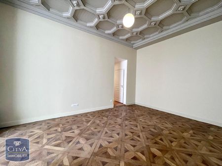 Location Appartement 3 pièces 78m² NARBONNE 11100 - Photo 2