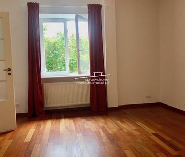 KLIMATYCZNE W KAMIENICY PRZY ŁAZIENKACH! UJAZDÓW - Photo 1