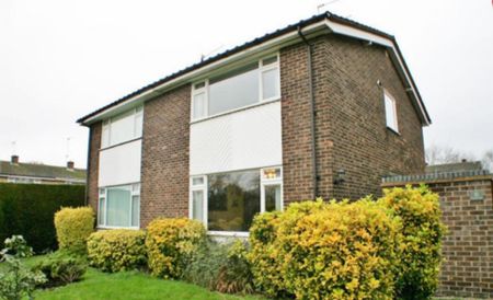 3 bedroom semi-detached house to rent - Photo 4