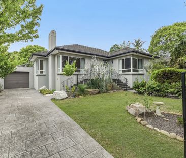Well-Presented Family Home in Prime Ashwood Location - Photo 3
