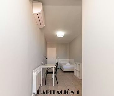 Ronda de las Cooperativas, Madrid, Community of Madrid 28041 - Photo 4