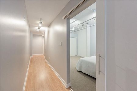 For Lease - 120 Jackson Street, Hamilton, Ontario - Photo 5