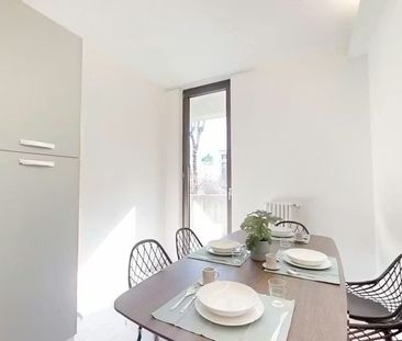 Via Luigi Pellizzo, Padova, Veneto 35128 - Photo 1