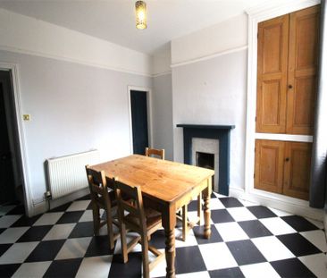 2 Bedroom Terraced To Let - Photo 3