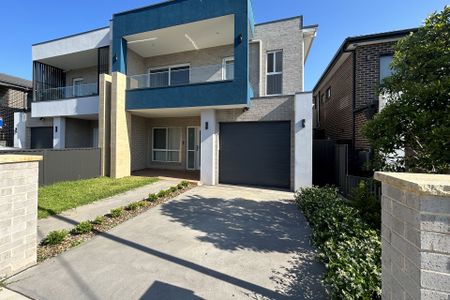 12 Moss Street, Chester Hill. - Photo 4