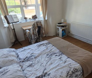 25, Wyeverne Road, , Cardiff, CF24 4BG - Photo 6