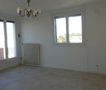 APT T3 BEZIERS - Photo 5