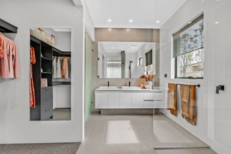 Stunning Display Home Packed With Premium Features - Photo 4