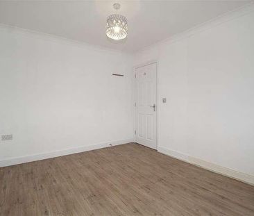 Friern Close, Cheshunt, EN7 - Photo 3